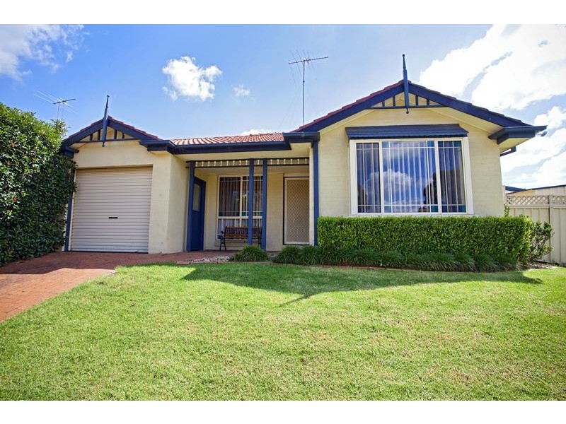 18 Woodi Close, Glenmore Park NSW 2745
