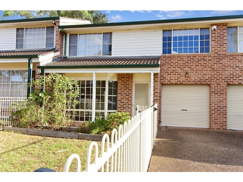 2/14a Stapley Street, Kingswood NSW 2747