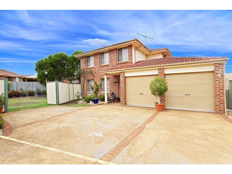 27 Muru Drive, Glenmore Park NSW 2745