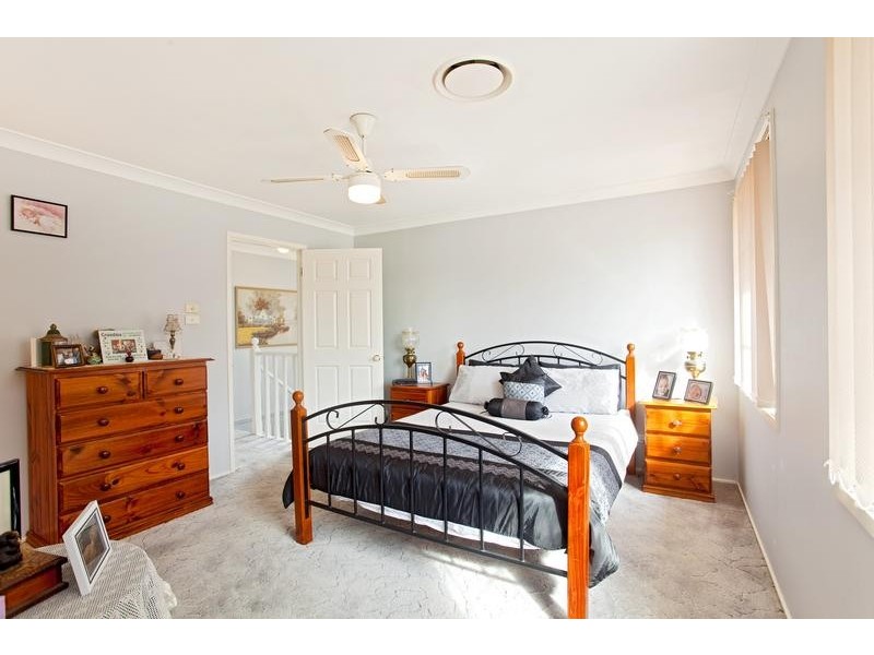 27 Muru Drive, Glenmore Park NSW 2745