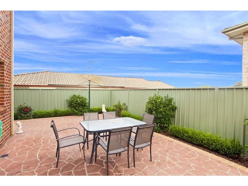 27 Muru Drive, Glenmore Park NSW 2745