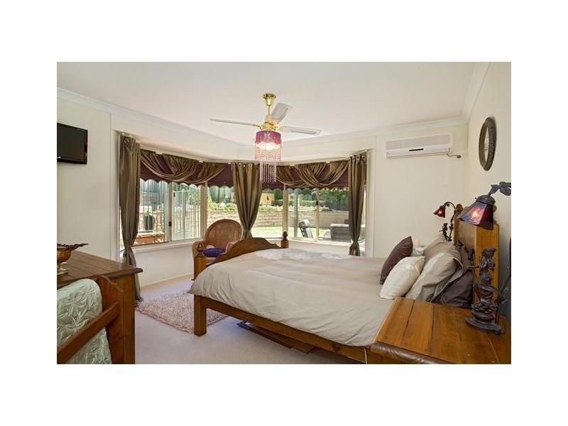 169 Ridgetop Drive, Glenmore Park NSW 2745