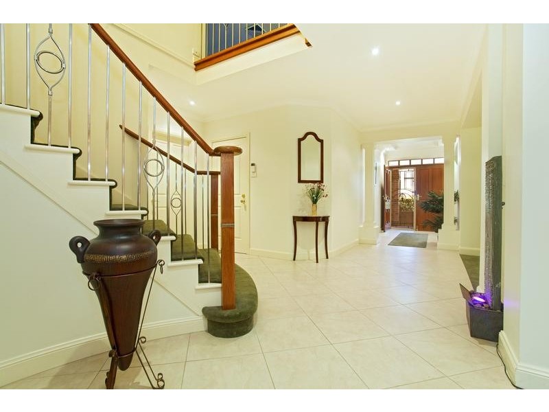 61 Ridgetop Drive, Glenmore Park NSW 2745