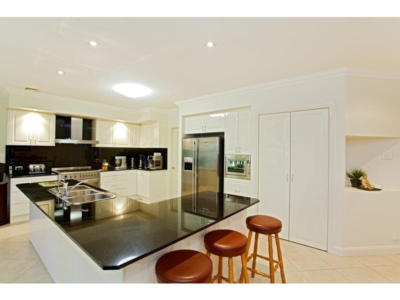 61 Ridgetop Drive, Glenmore Park NSW 2745