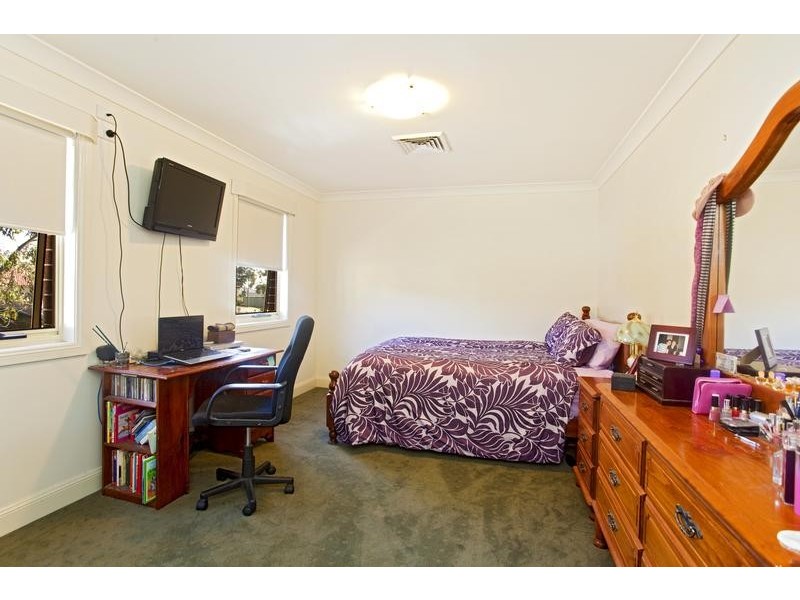 61 Ridgetop Drive, Glenmore Park NSW 2745