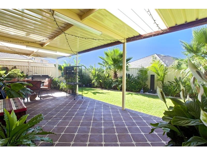 61 Ridgetop Drive, Glenmore Park NSW 2745