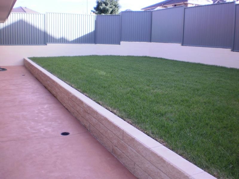 13 Bangalla Parade, Glenmore Park NSW 2745