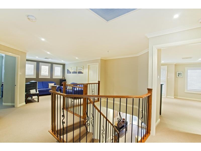 6 Fairwater Court, Glenmore Park NSW 2745