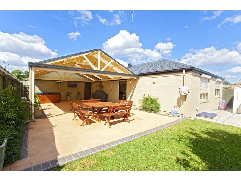 4 Tanglewood Close, Glenmore Park NSW 2745