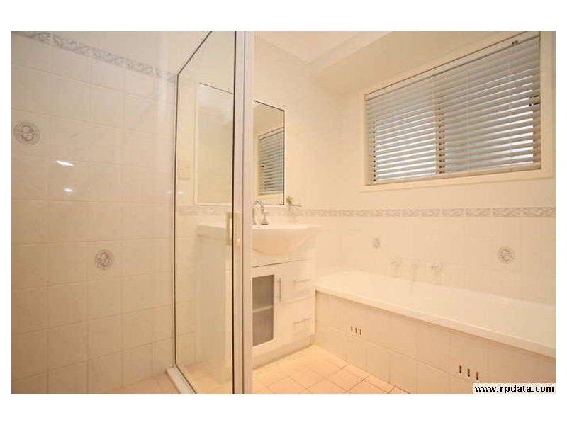 6 Bundeluk Crescent, Glenmore Park NSW 2745