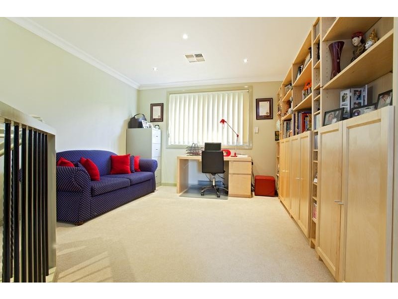 21 Osprey Avenue, Glenmore Park NSW 2745