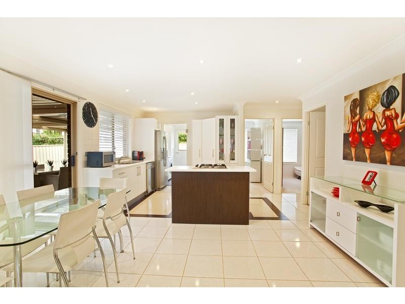 2 Jillak Close, Glenmore Park NSW 2745