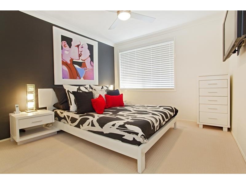 2 Jillak Close, Glenmore Park NSW 2745