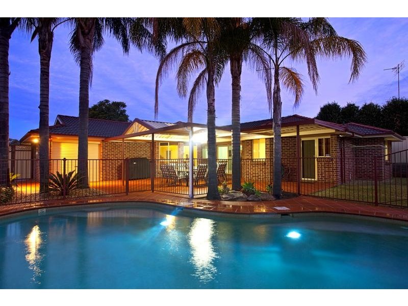 1 Budge Close, Glenmore Park NSW 2745