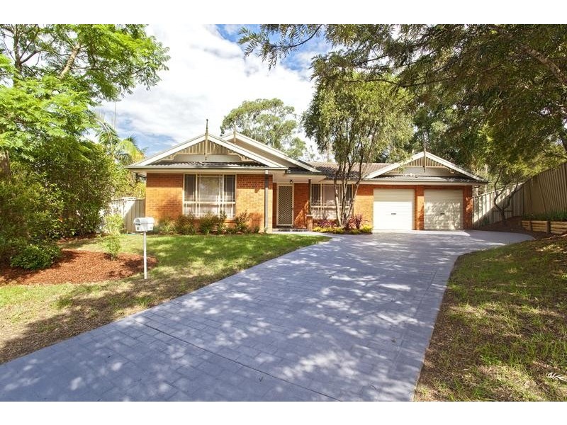 6 Staples Place, Glenmore Park NSW 2745