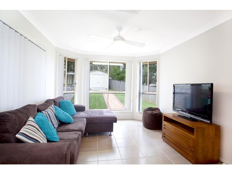 25 Sir John Jamison Circuit, Glenmore Park NSW 2745