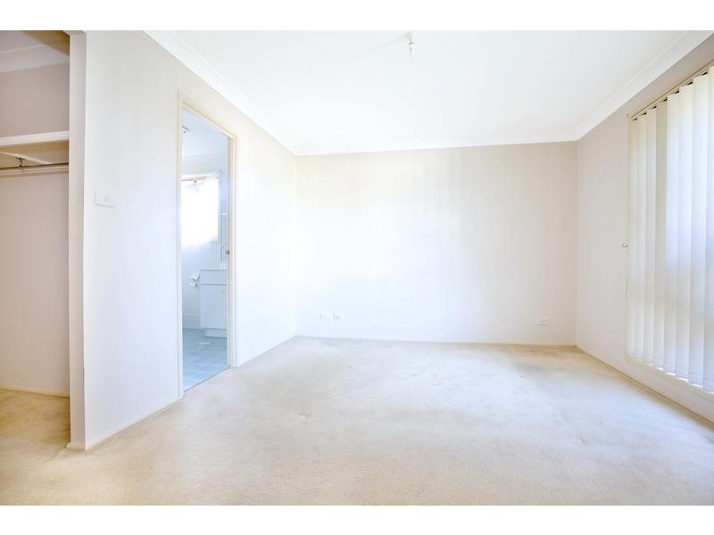 43 Kukundi Drive, Glenmore Park NSW 2745