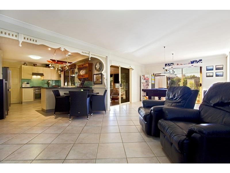 2 Iris Court, Glenmore Park NSW 2745