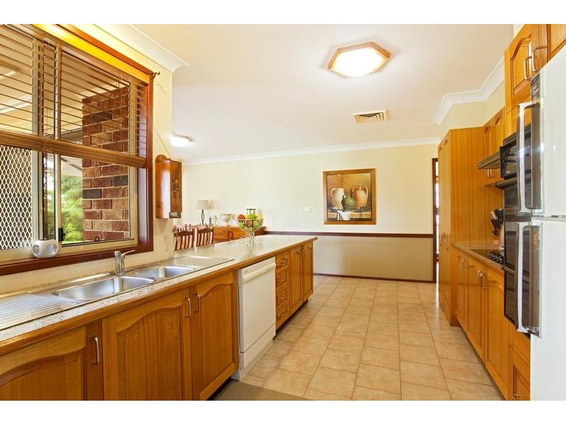 17 Camellia Avenue, Glenmore Park NSW 2745