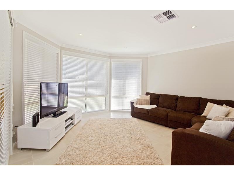 73 Muru Drive, Glenmore Park NSW 2745