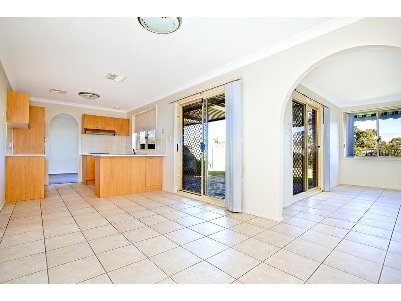 2 Tanglewood Close, Glenmore Park NSW 2745