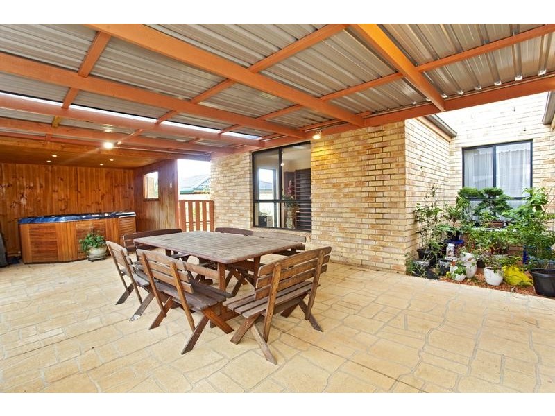 16 Yuroka Street, Glenmore Park NSW 2745