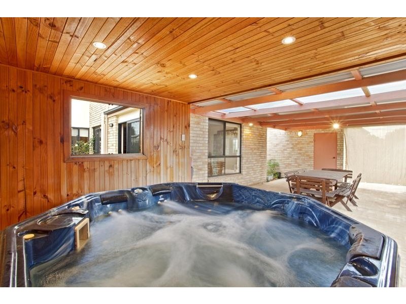 16 Yuroka Street, Glenmore Park NSW 2745