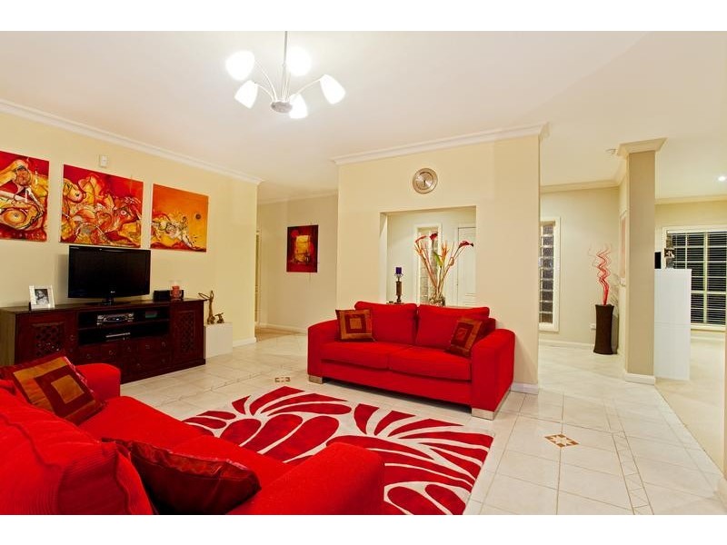 4 Carnoustie Place, Glenmore Park NSW 2745
