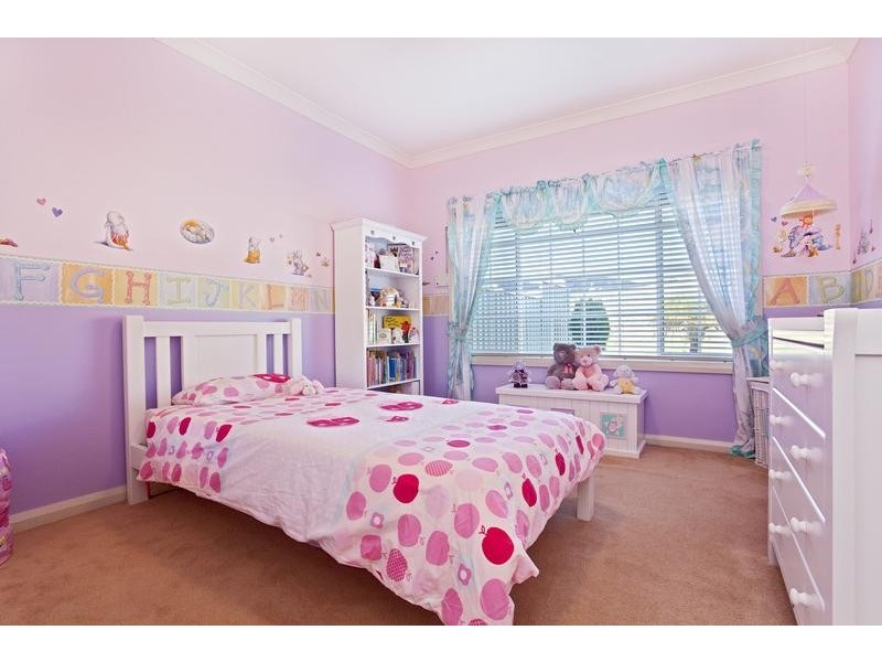 4 Carnoustie Place, Glenmore Park NSW 2745