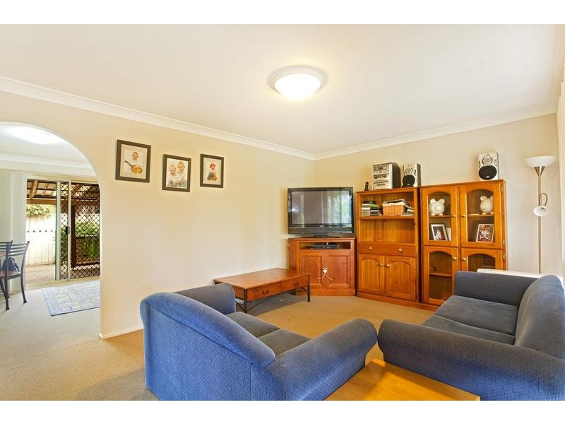 11 Dolphin Close, Claremont Meadows NSW 2747