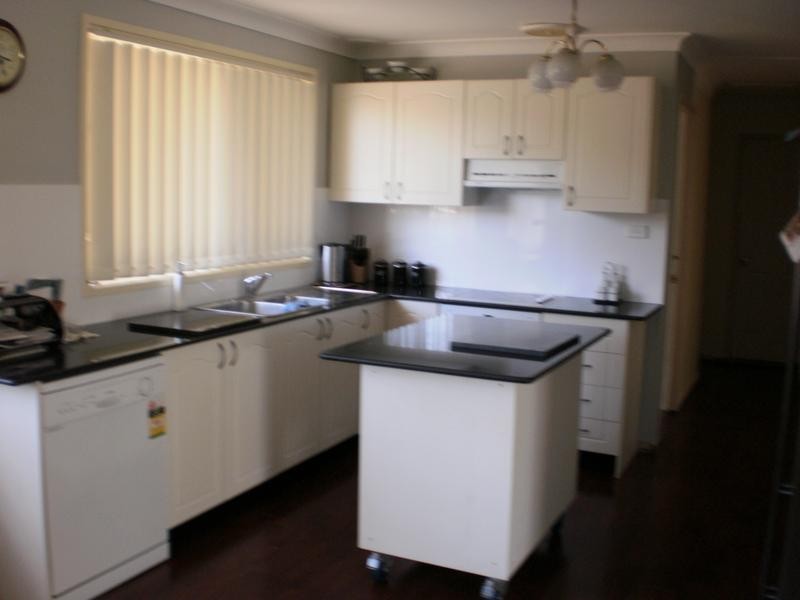 4 Coolibah Place, South Penrith NSW 2750