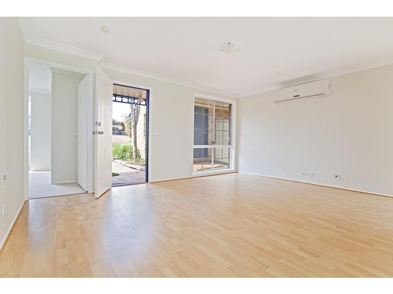 40 Woodi Close, Glenmore Park NSW 2745