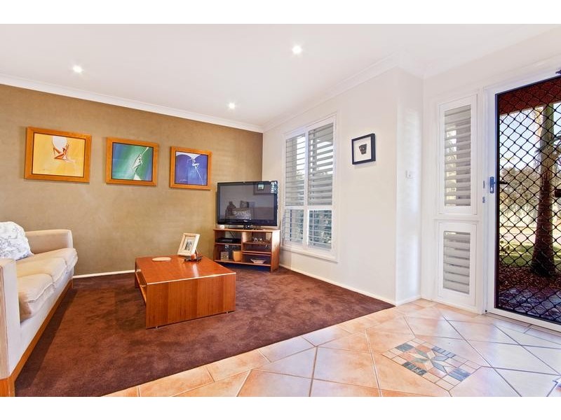 11 Waringa Crescent, Glenmore Park NSW 2745