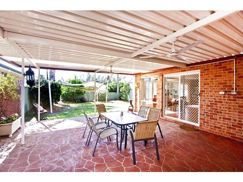 11 Waringa Crescent, Glenmore Park NSW 2745
