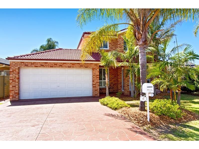 11 Waringa Crescent, Glenmore Park NSW 2745