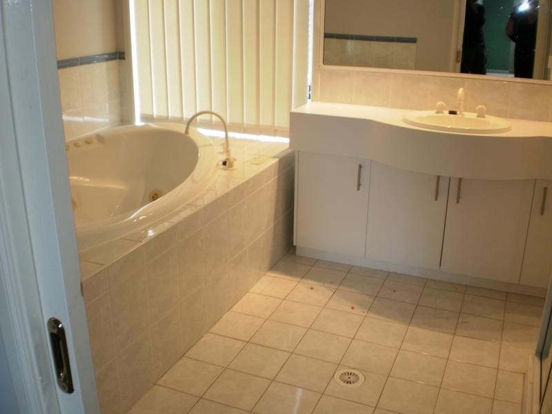 20 Bija Drive, Glenmore Park NSW 2745