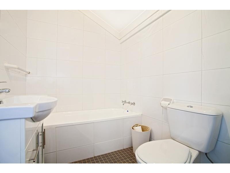 24/17-19 Haynes Street, Penrith NSW 2750