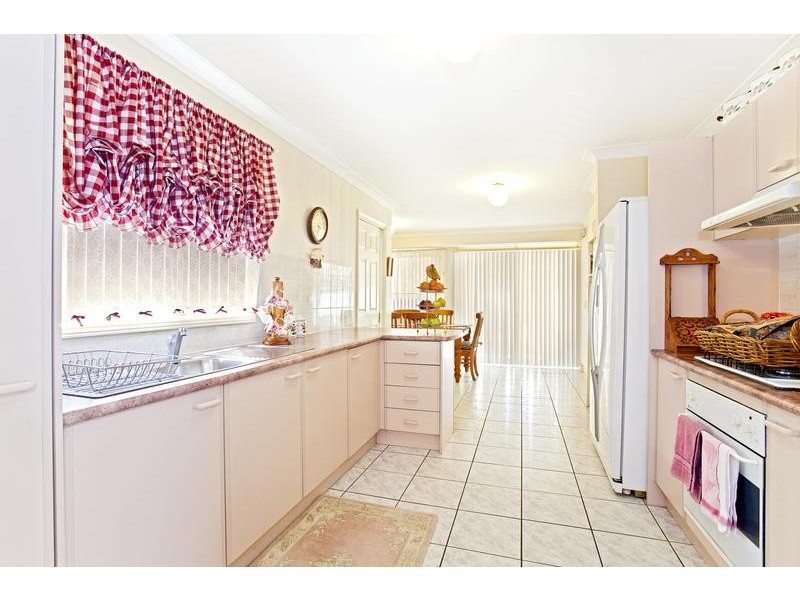 41 Kiber Drive, Glenmore Park NSW 2745