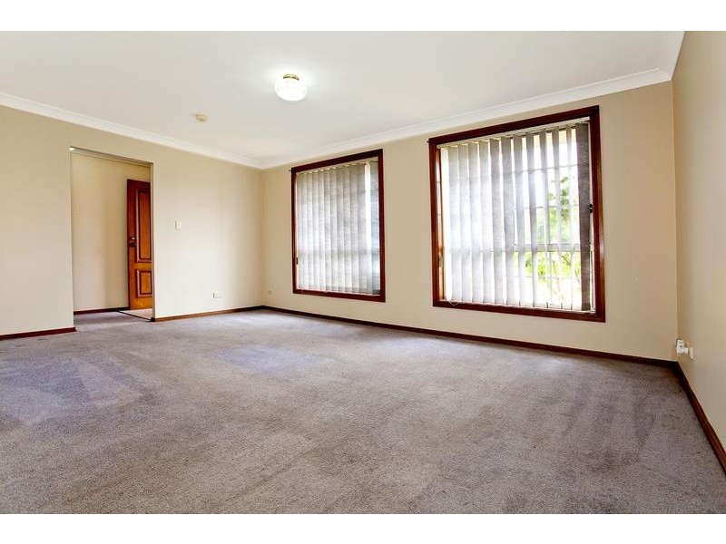 1 Camellia Avenue, Glenmore Park NSW 2745