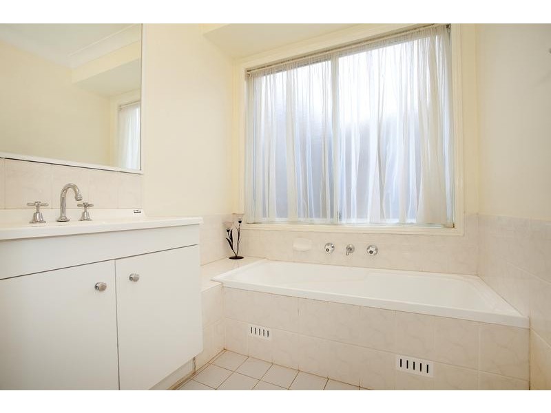 43 Kumbara Close, Glenmore Park NSW 2745