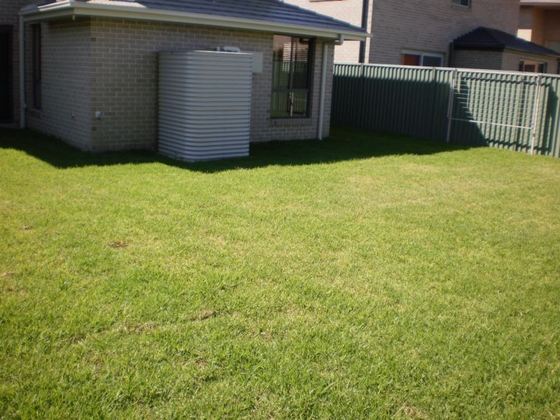 9 Jindalee Cre, Glenmore Park NSW 2745