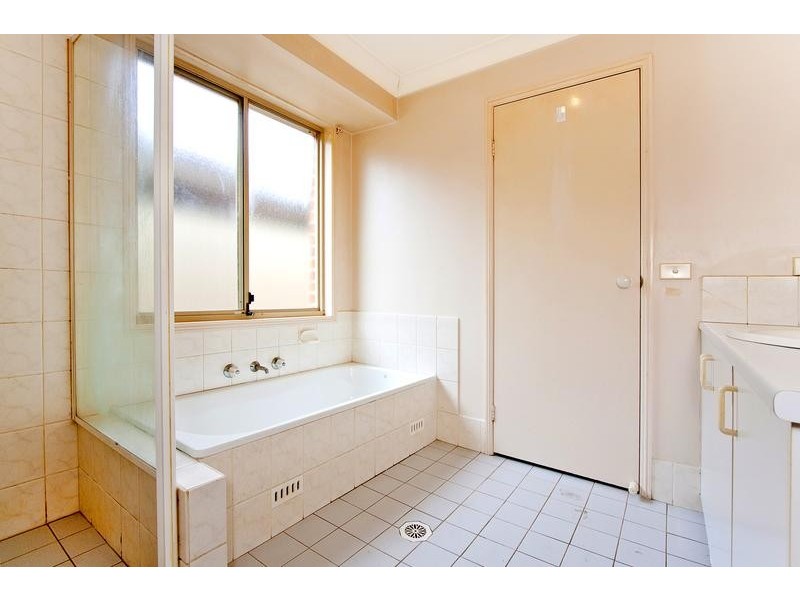 14 Woodi Close, Glenmore Park NSW 2745