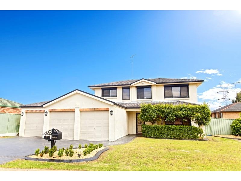7 Shearwater Drive, Glenmore Park NSW 2745