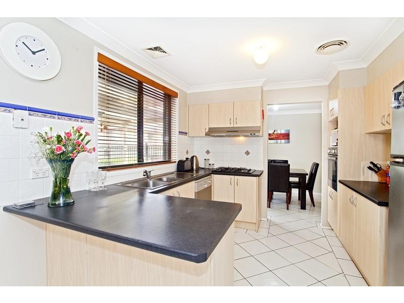 7 Shearwater Drive, Glenmore Park NSW 2745