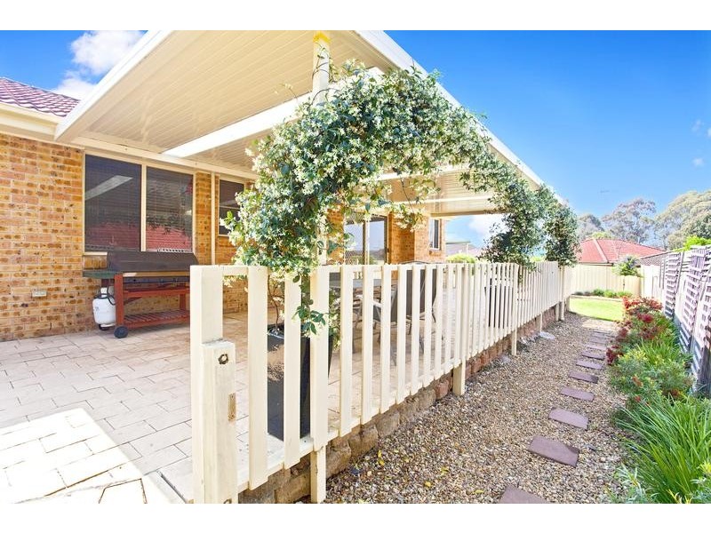 23 Woodi Close, Glenmore Park NSW 2745