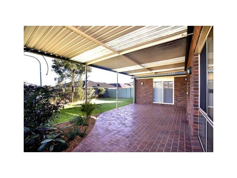 2 Tanglewood Close, Glenmore Park NSW 2745