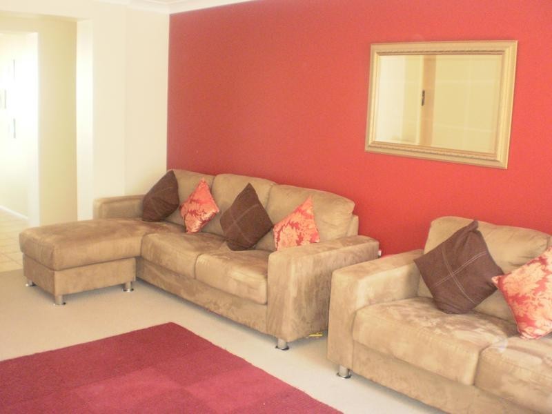 18 Kookaburra Crescent, Glenmore Park NSW 2745