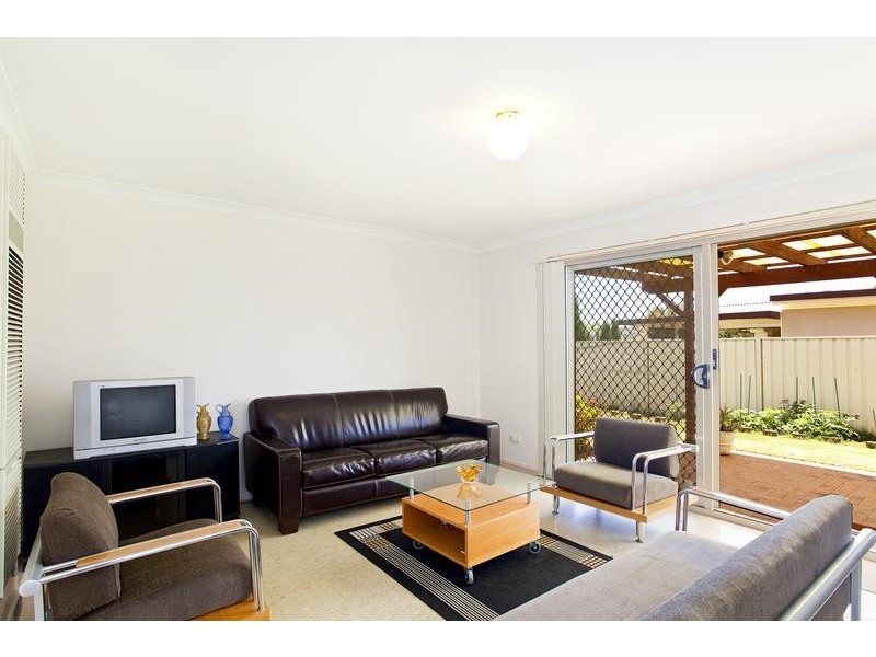 15 Bunda Place, Glenmore Park NSW 2745
