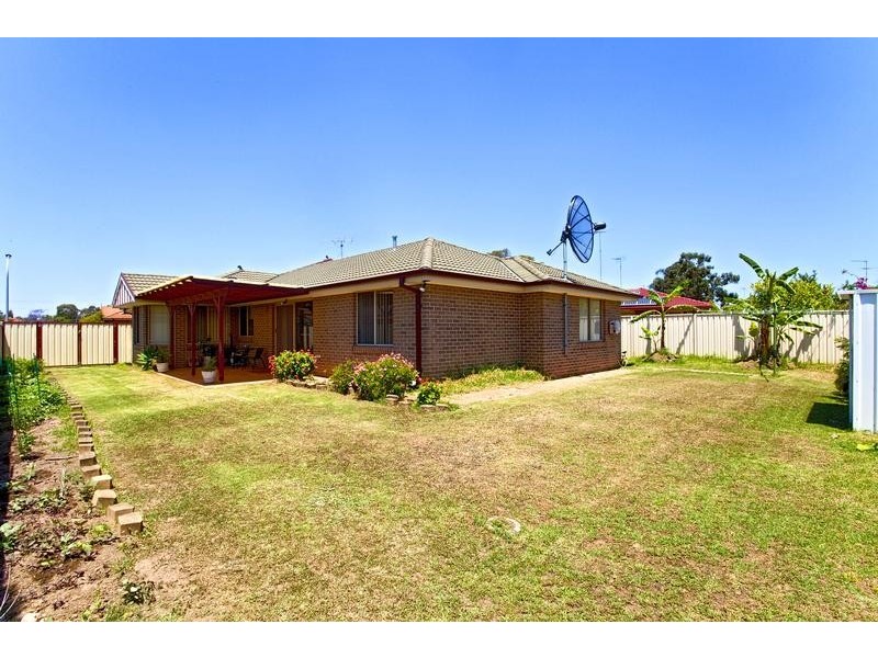 15 Bunda Place, Glenmore Park NSW 2745