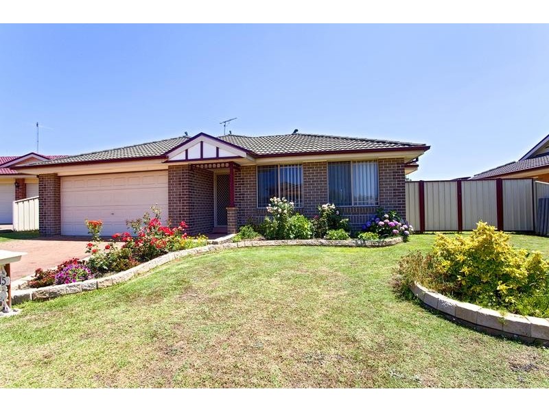 15 Bunda Place, Glenmore Park NSW 2745